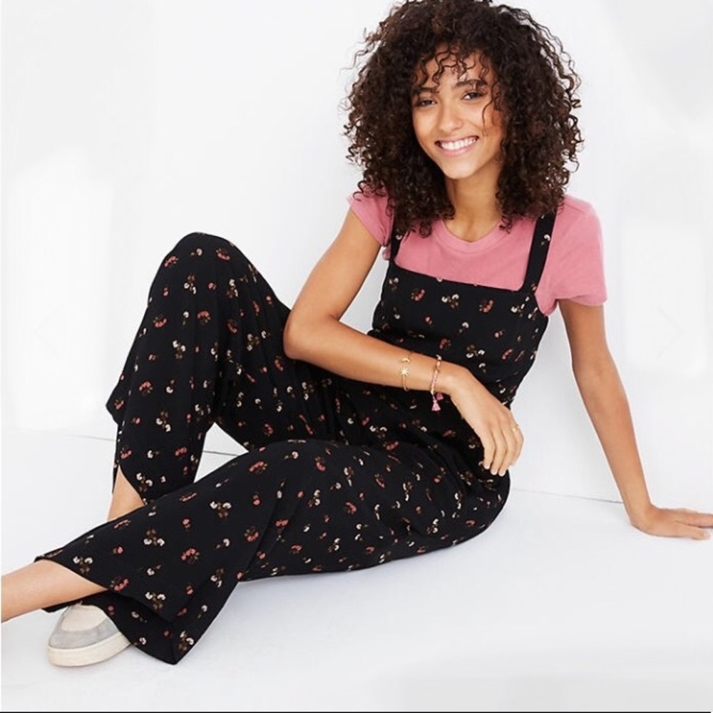 Madewell Smocked Crop Jumpsuit in Flower Toss XS/0